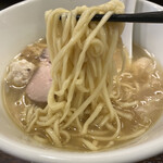 麺屋 ルリカケス - 麵リフト