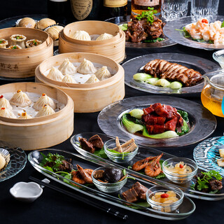 We recommend a course where you can enjoy authentic Shanghainese cuisine and Dim sum!