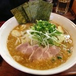 ones ones - 辛とんこつ