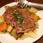 Restaurant Cuisine SANNO - 牛リブロースのタリアータ　サラダ仕立て　2200円