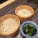 たらいうどん 山のせ - たらいうどん冷・温＆鳴門ワカメトッピング