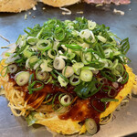 元祖 へんくつや - 肉そばネギトッピング