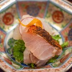 草如庵 - 2023.6 炙り金目鯛 アイナメお造り 昆布醤油 本わさび