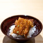 Makiyaki Kakehashi - June 2023 – Comparison of 700g Natural Hyogo River Eel and 800g Farmed Mikawa Eel, Mini Rice Bowl with Grilled Eel