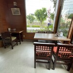 Ihaya Shokudo - 店內