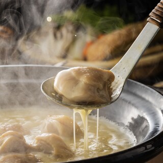 【お一人様でも◎】こだわりの「博多名物・水炊き」