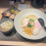 Tokyo Style Noodle ほたて日和 - 特製帆立の昆布水つけ麺白
