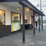 感動の肉と米 - 店前