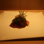 RISTORANTE IL NODO - 小田原猟師森さんの仕留めた鹿ロース 稲藁 麦藁