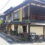 手打ち蕎麦 かね井 - ・お店に見えない外観
