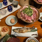 地酒の宿 中村屋 - 豚肉の柳川鍋　虹鱒の塩焼き　利き酒セット（おつまみ三点盛り付き）