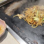 Monja Tsudumi - ガッツリ豚ダブル！卵つけ麺