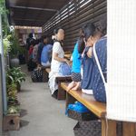 霧原 - さすがに真夏は大混雑！30人待ちでした。（2013/8）
