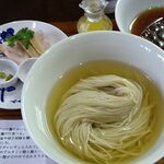 昆布水つけ麺