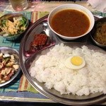 ネパール家庭料理 麦 - 本日のディナー@980円