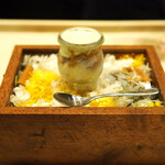 Les aromes - 季節のフルーツ(メロン)、キャラメルアイス、抹茶のミニパフェ