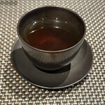 ルアン - ほうじ茶かコーヒー　ほうじ茶選択　熱くて持てない　香り凄い