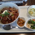 うかたま - ステーキ丼