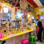 Ajia Shokudou Kokonattsu - 店内