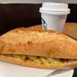 スターバックスコーヒー - キーマカレー石窯フィローネ、スターバックスラテ