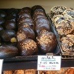 たま木亭 - ほうじ茶クリームのパン