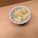 鮨 杉澤 - 非常にバランスの良い味わい　秀逸