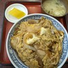 太月 - カツ丼
お値段ちょいと高めで1,350円