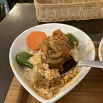 スープカレー屋 鴻 - チキン、ライス、カレー