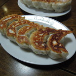 青竹手打ラーメン 日向屋 - 餃子