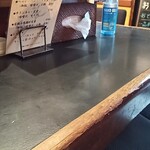 おでん酒家 KOH - 内観。灰皿あるよ・・・