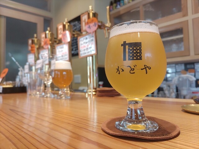 ビールスタンドかどや BEER STAND KADOYA>