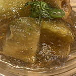 赤坂 菊乃井 - 昼懐石１５７３０円。冷やし炊き合わせ。賀茂茄子はとろとろに仕上がっていて、下拵えで油分も含み、お出汁のジュレとも相性ピッタリです（╹◡╹）（╹◡╹）