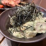 やきとりたる平 - ささみとアボカドのサラダ　これ美味しい～量もすっごい！