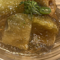 赤坂 菊乃井 - 昼懐石１５７３０円。冷やし炊き合わせ。賀茂茄子はとろとろに仕上がっていて、下拵えで油分も含み、お出汁のジュレとも相性ピッタリです（╹◡╹）（╹◡╹）