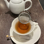 モモカフェ - カフェメニューも豊富です！ニルギリティーが美味しかった♡丁寧に茶葉から淹れてあります♡