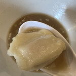 煮干らーめん 川むら - サービス？の水餃子。もっちりしてて凄く旨かった〜！！今度来た時は自分で買います。