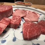 焼肉すどう - 前からハラミ　ヘレ　後ろ　シャトーブリアン　たんもと　たんした