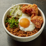 Special chicken minced rice bowl