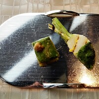 ベージュ アラン・デュカス 東京 - 