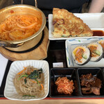 韓国料理 扶餘 台原MEGAドン・キホーテ店 - 