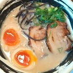 濃厚とんこつラーメン てっぺい - 