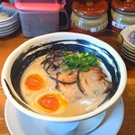 濃厚とんこつラーメン てっぺい - 