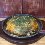 Hiroshima Ji Okonomiyaki Tarachan - 肉玉子そば入り