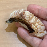 兄弟寿し - 佐渡産 黒むつ皮目藁炙り