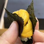 兄弟寿し - 青森産 紫雲丹、三河産海苔