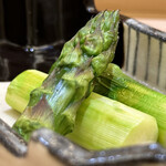 兄弟寿し - 新発田産 アスパラ塩焼き