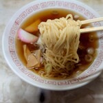 はやしや - 麺は結構柔らかめ。
硬めって注文できるのかは判らない。