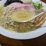 むかん - いやぁ～このスープ凄いっす(^o^)