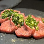 Yakiniku Shinrin - 葱包牛タン