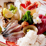 Assorted sashimi